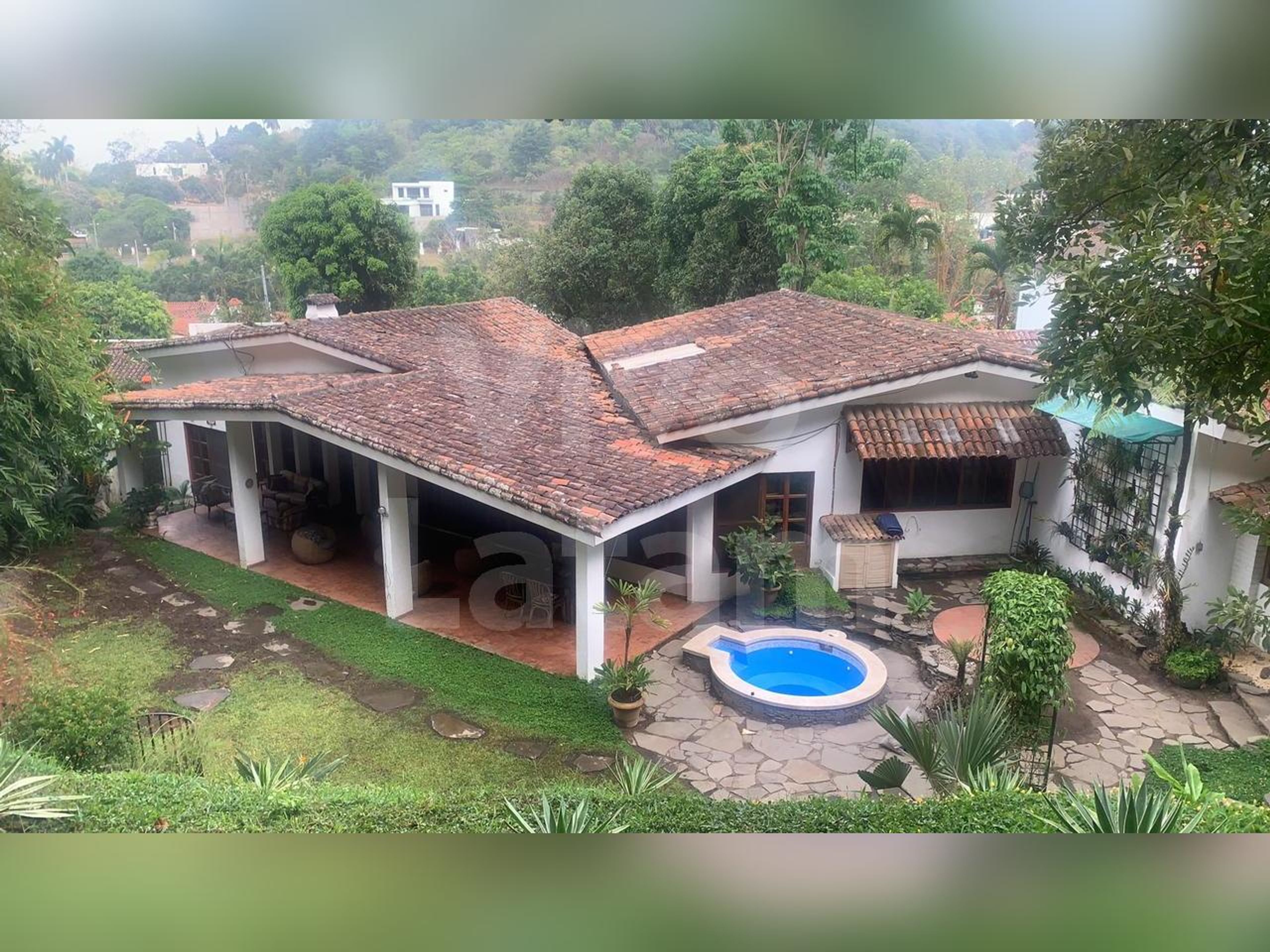 Casa en venta en Santa Tecla