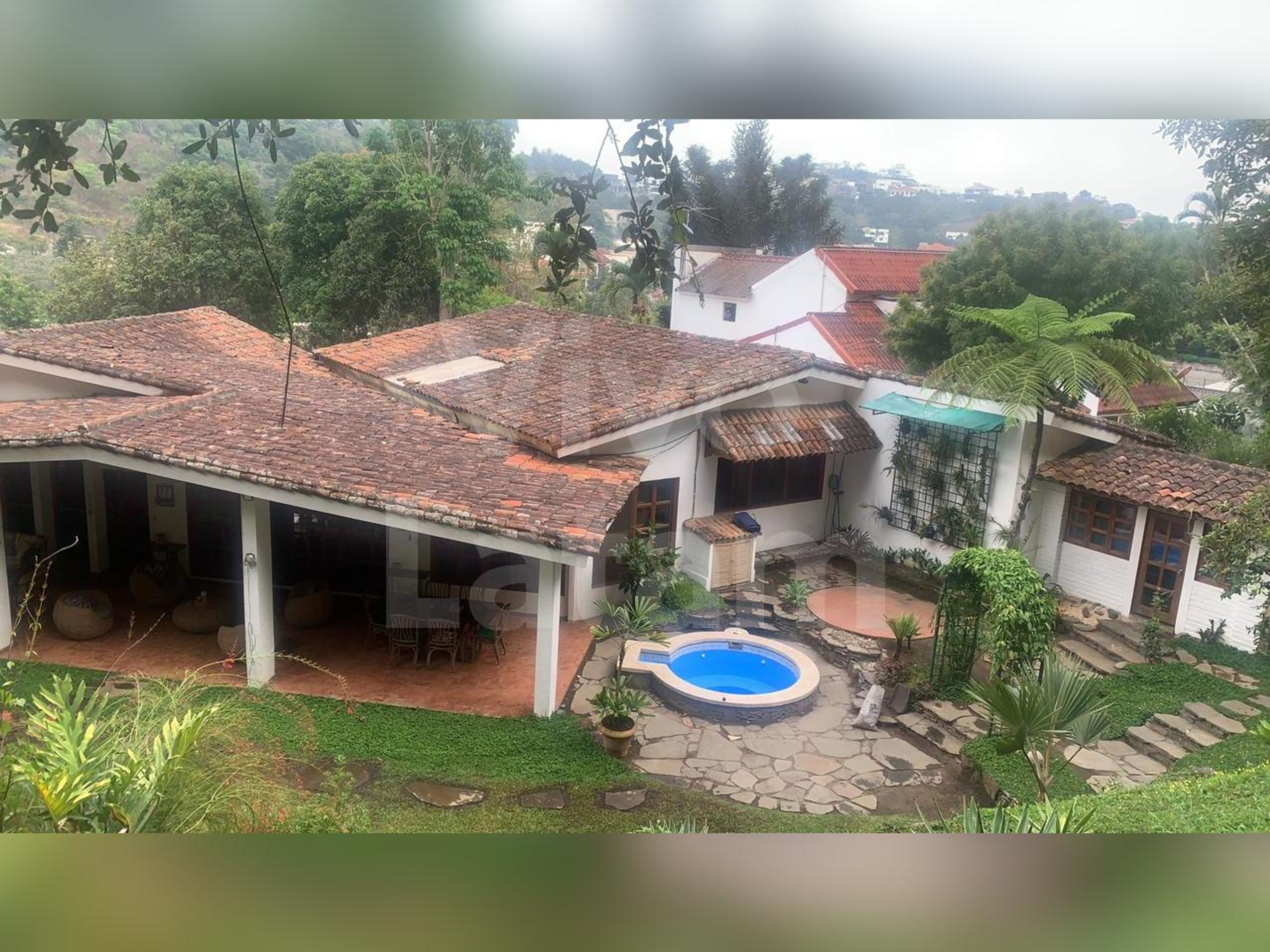 Casa en venta en Santa Tecla