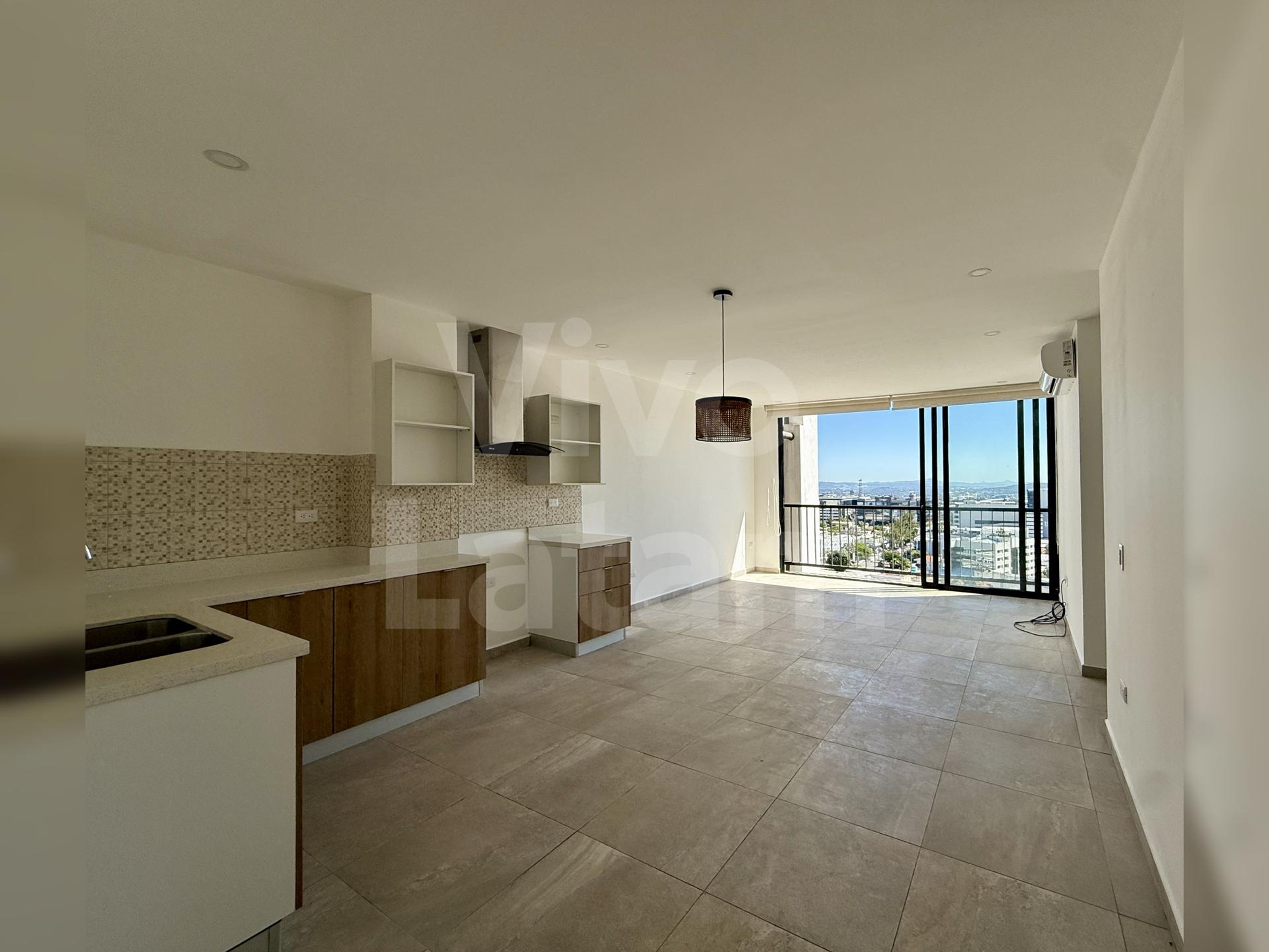 Apartamento en venta en Condominio 71