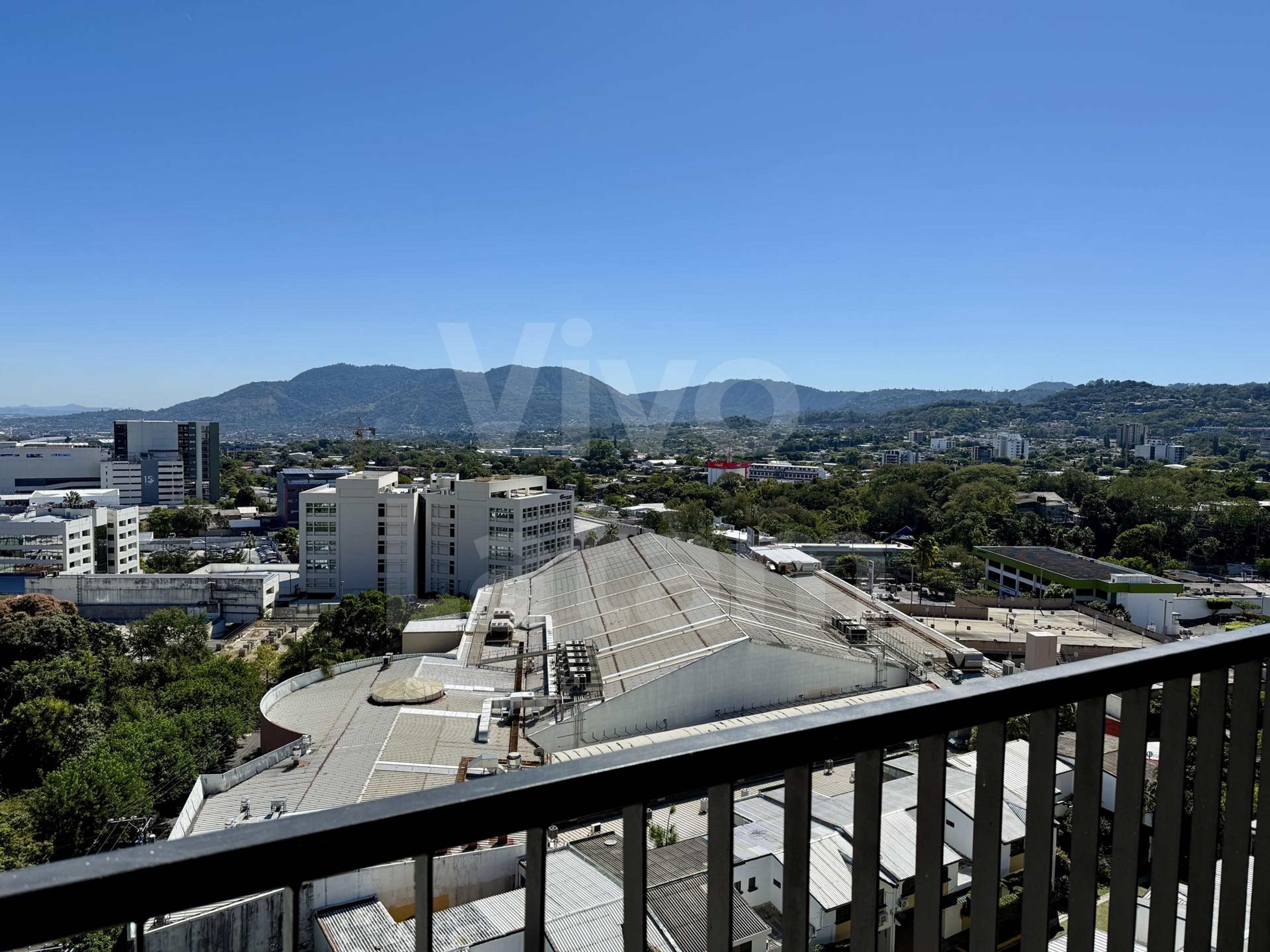 Apartamento en venta en Condominio 71