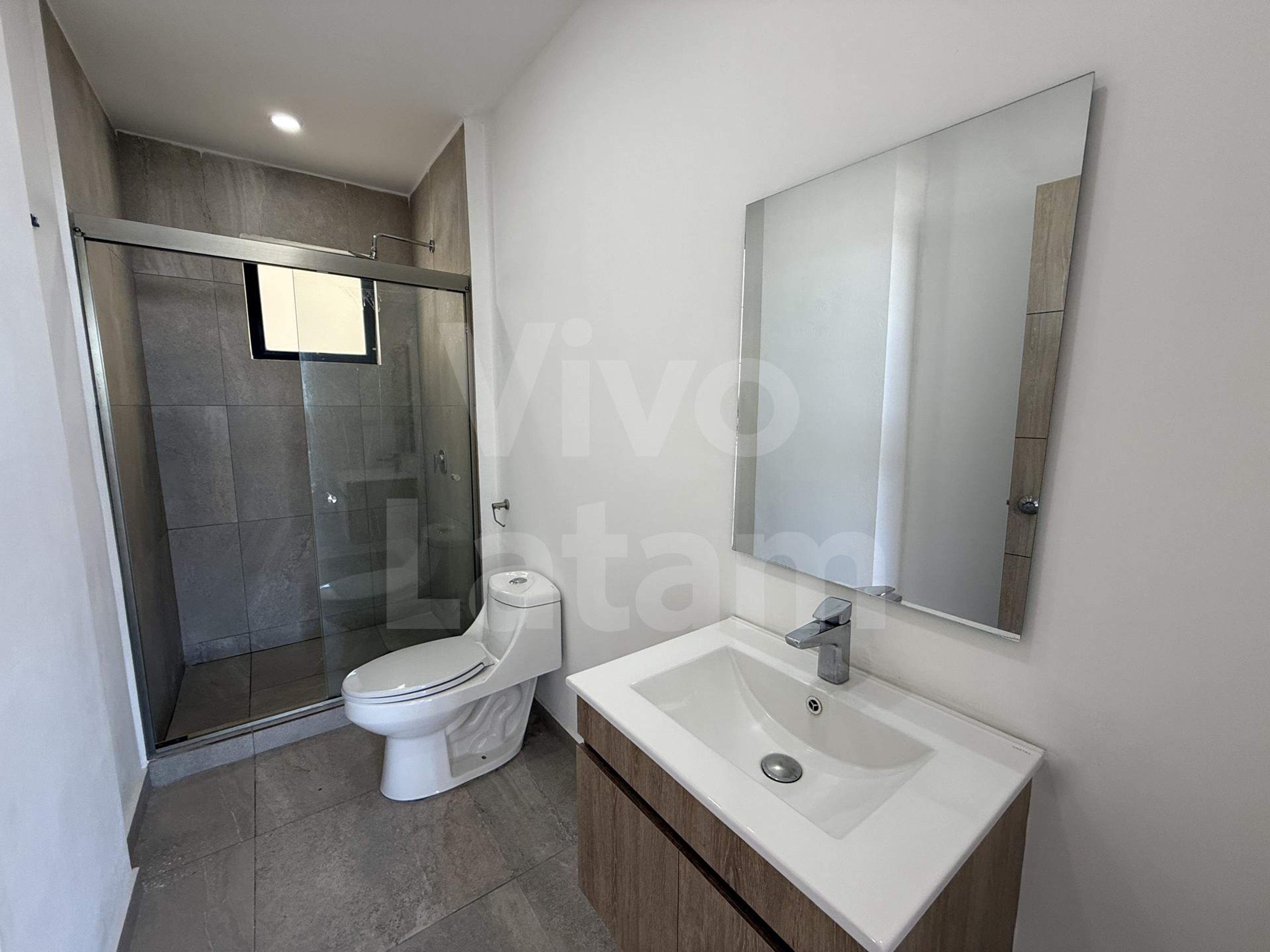 Apartamento en venta en Condominio 71