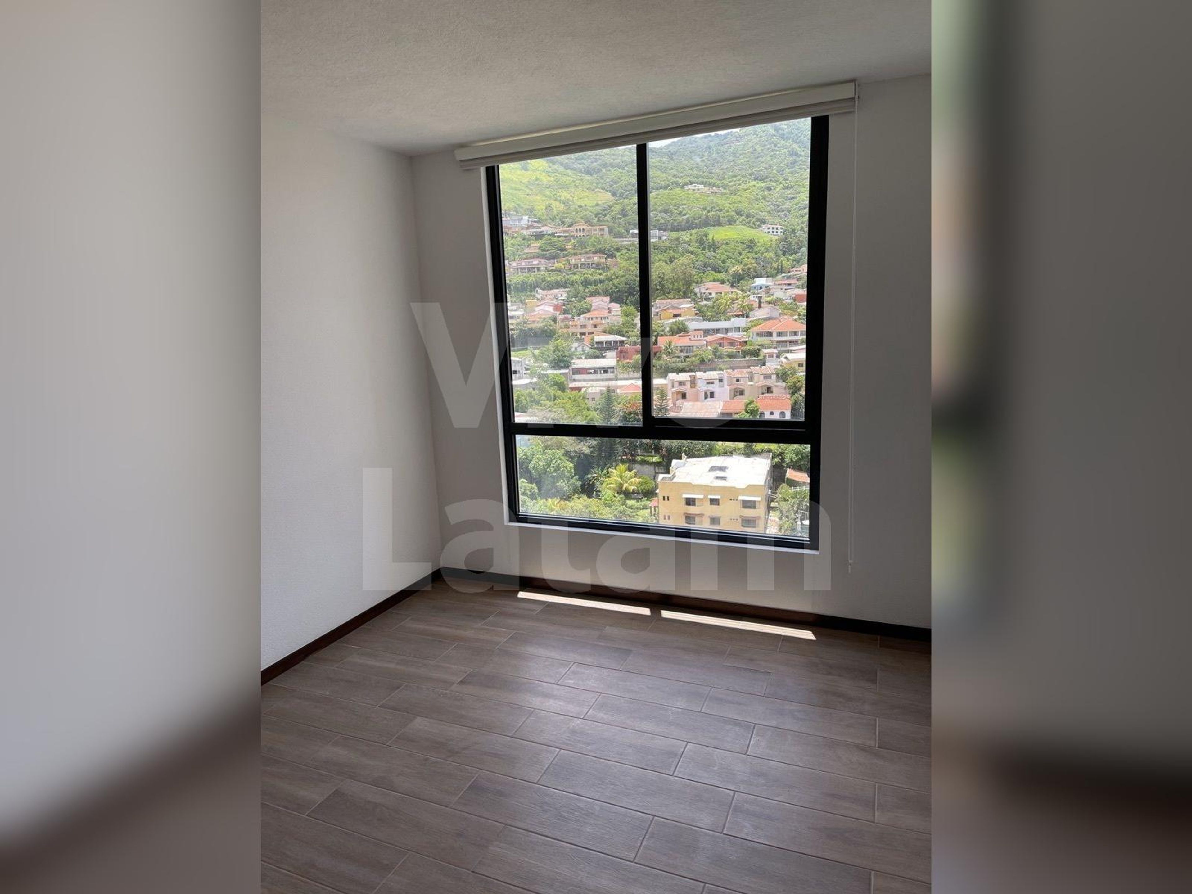 Apartment for rent in Altos Tower