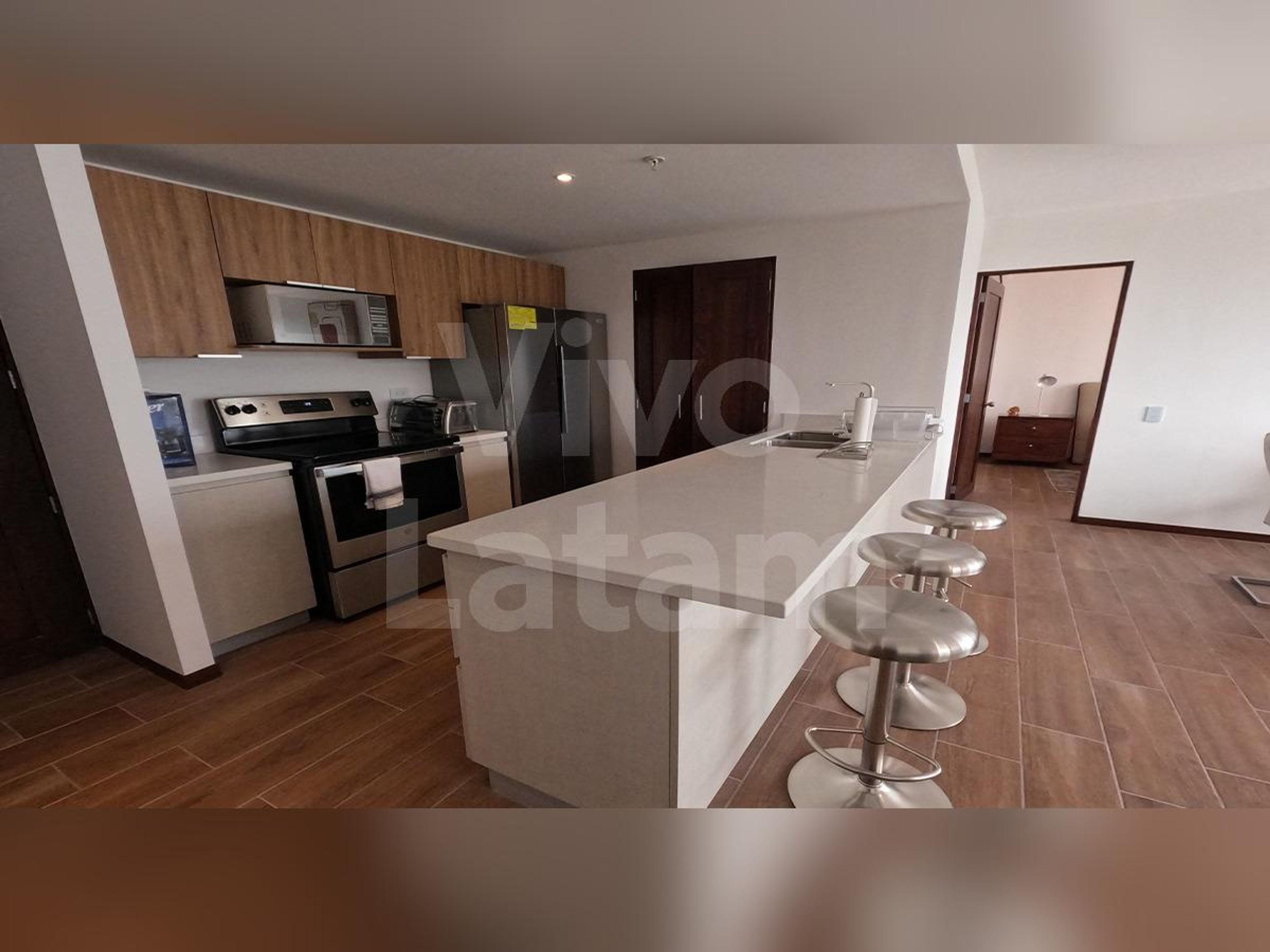 Apartamento en venta y alquiler en Colonia Escalón