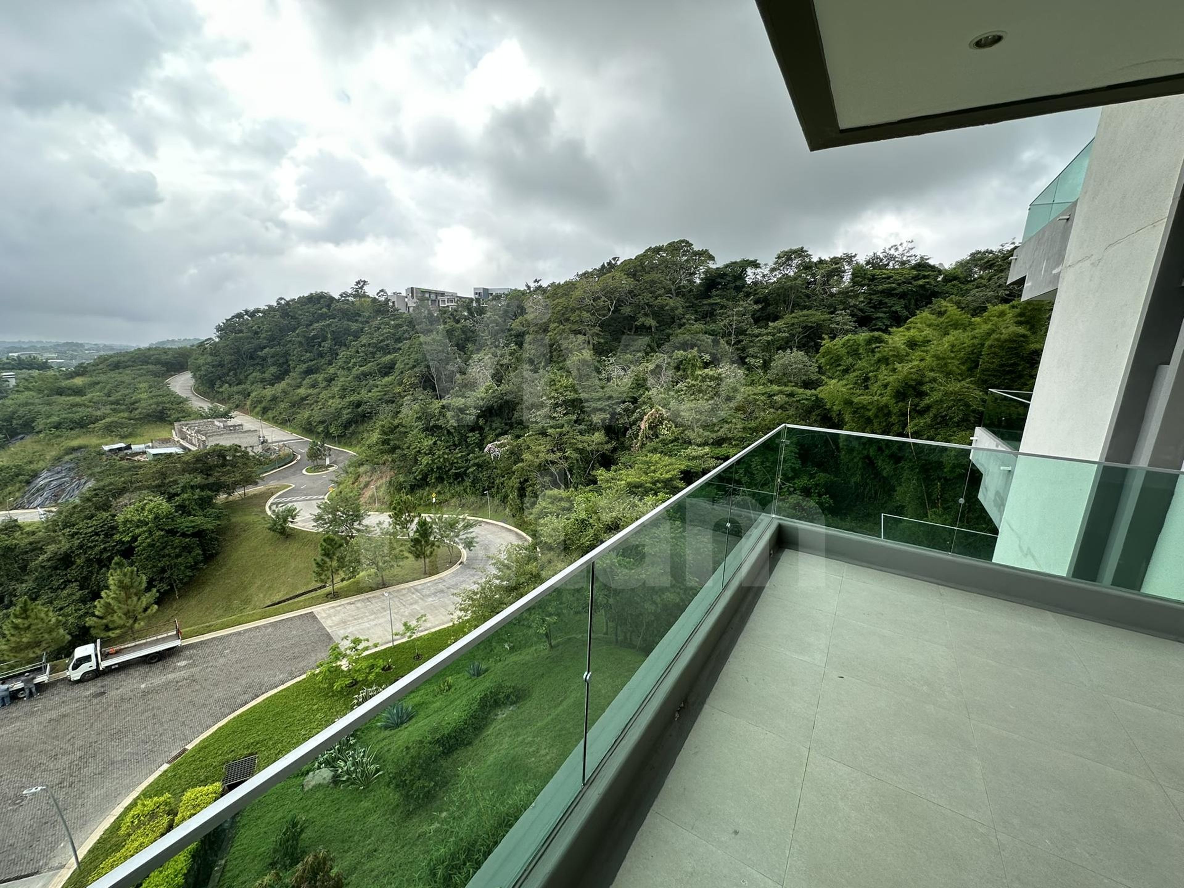 Apartamento en venta en Torre Foresta