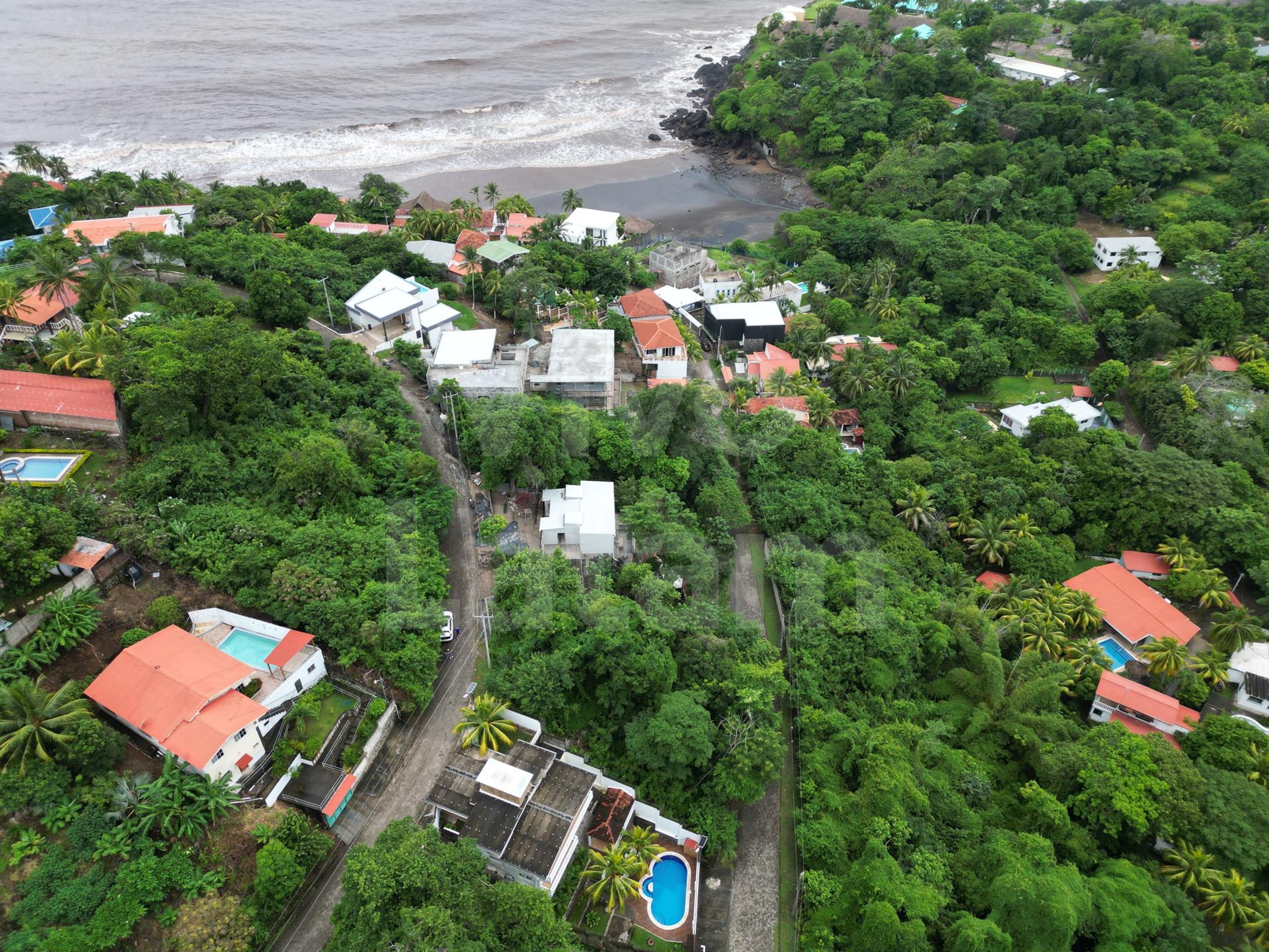 Lote en venta en Atami