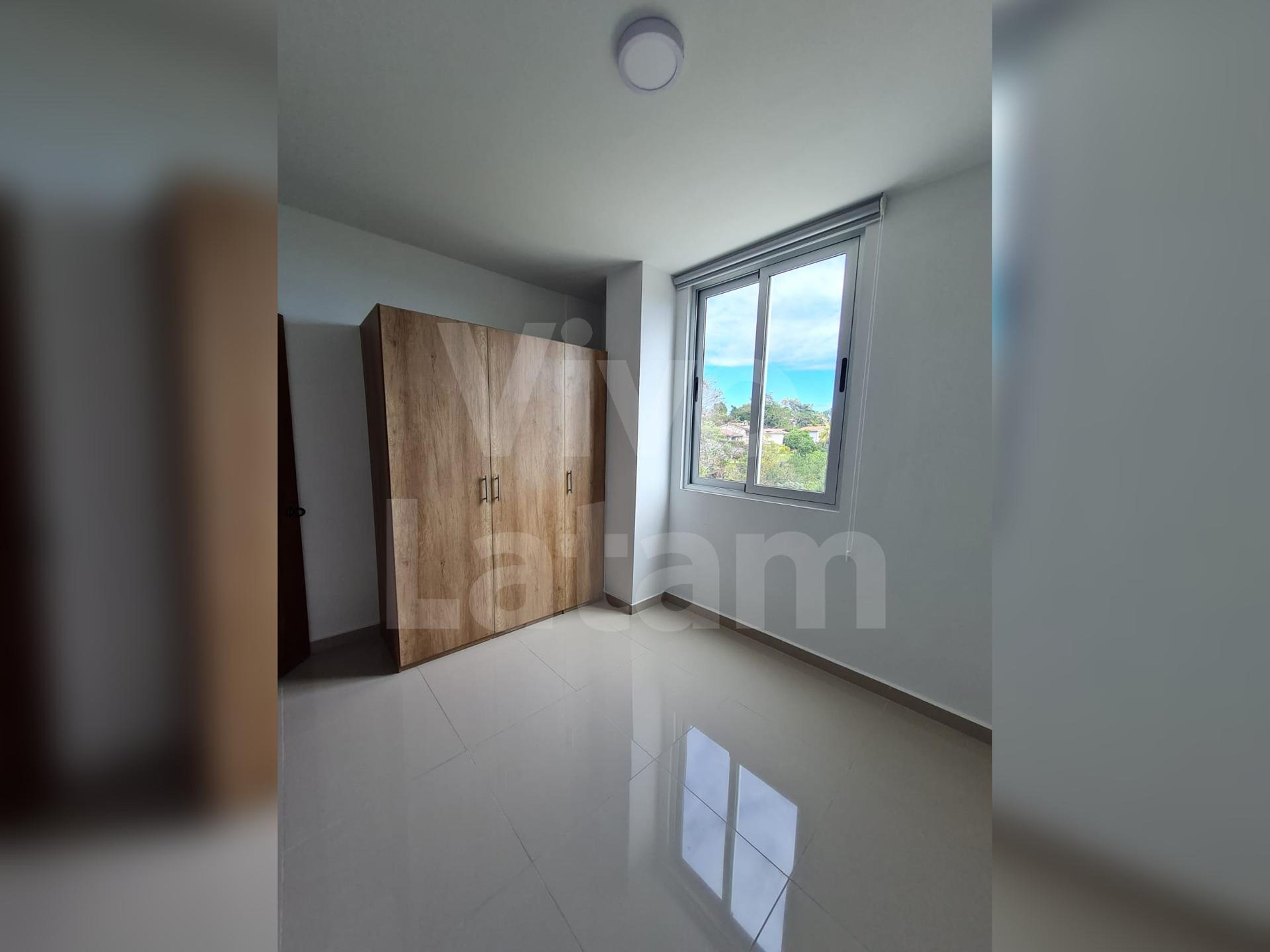 Apartamento en alquiler en Colonia Escalón