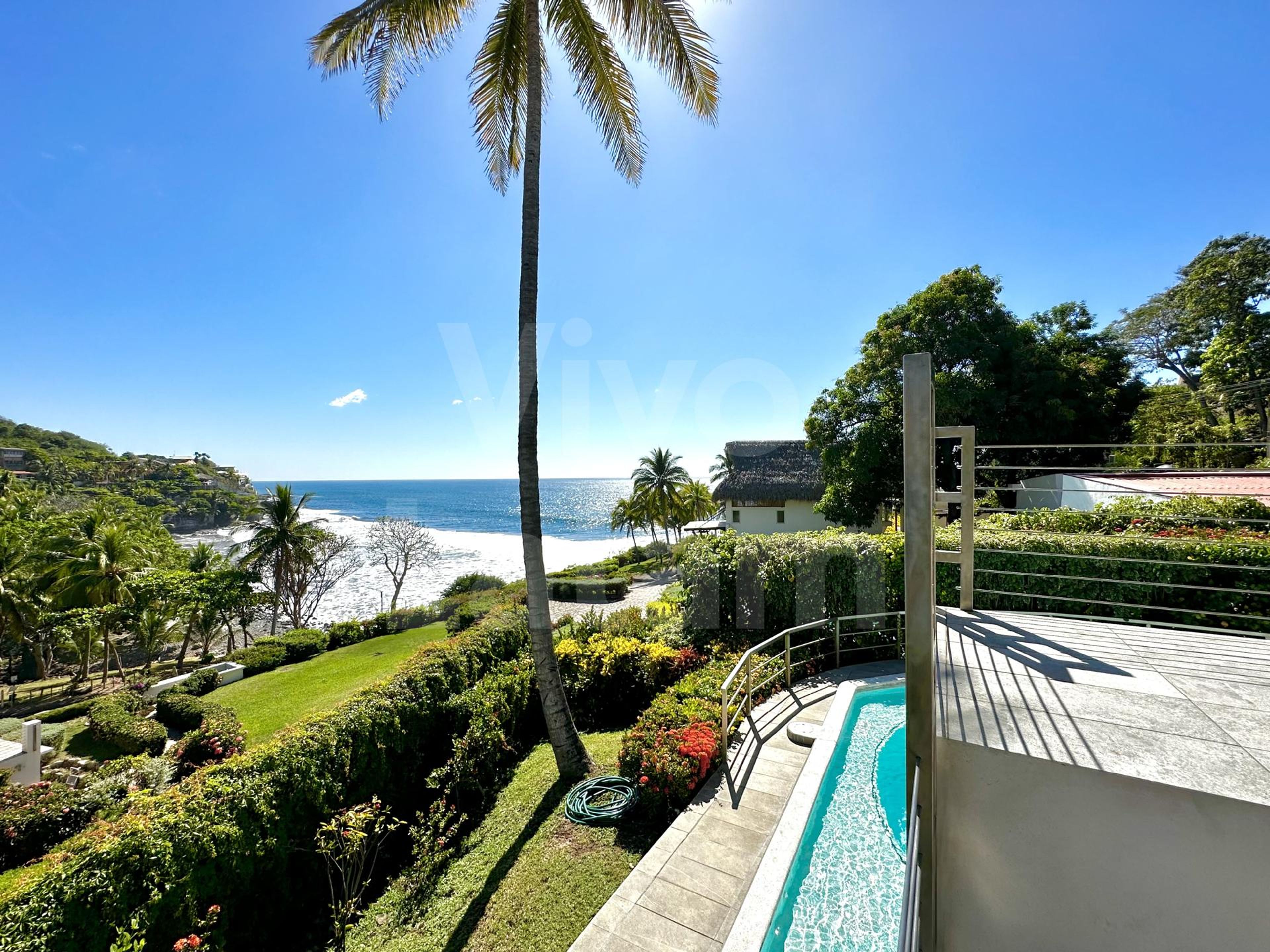 Beach home for sale in Xanadu