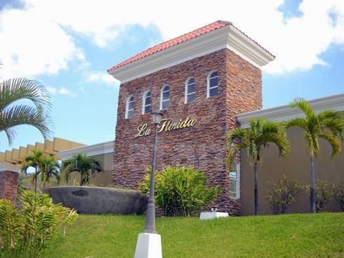 Casa familiar en venta en Nuevo Cuscatlán