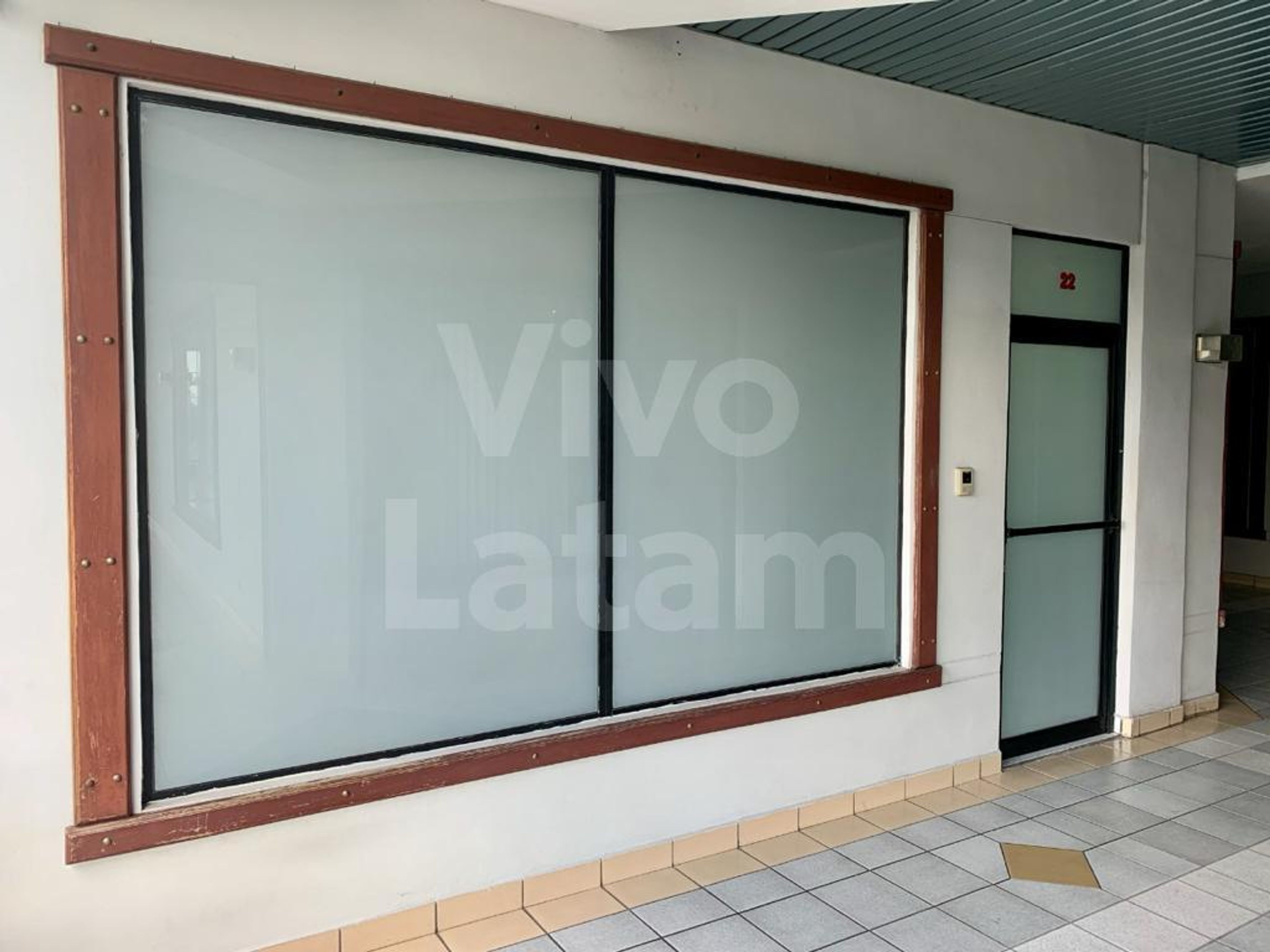 Retail property for rent in Santa Elena
