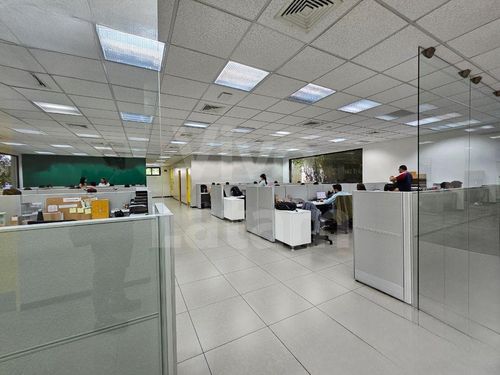 Oficina en alquiler en Santa Elena