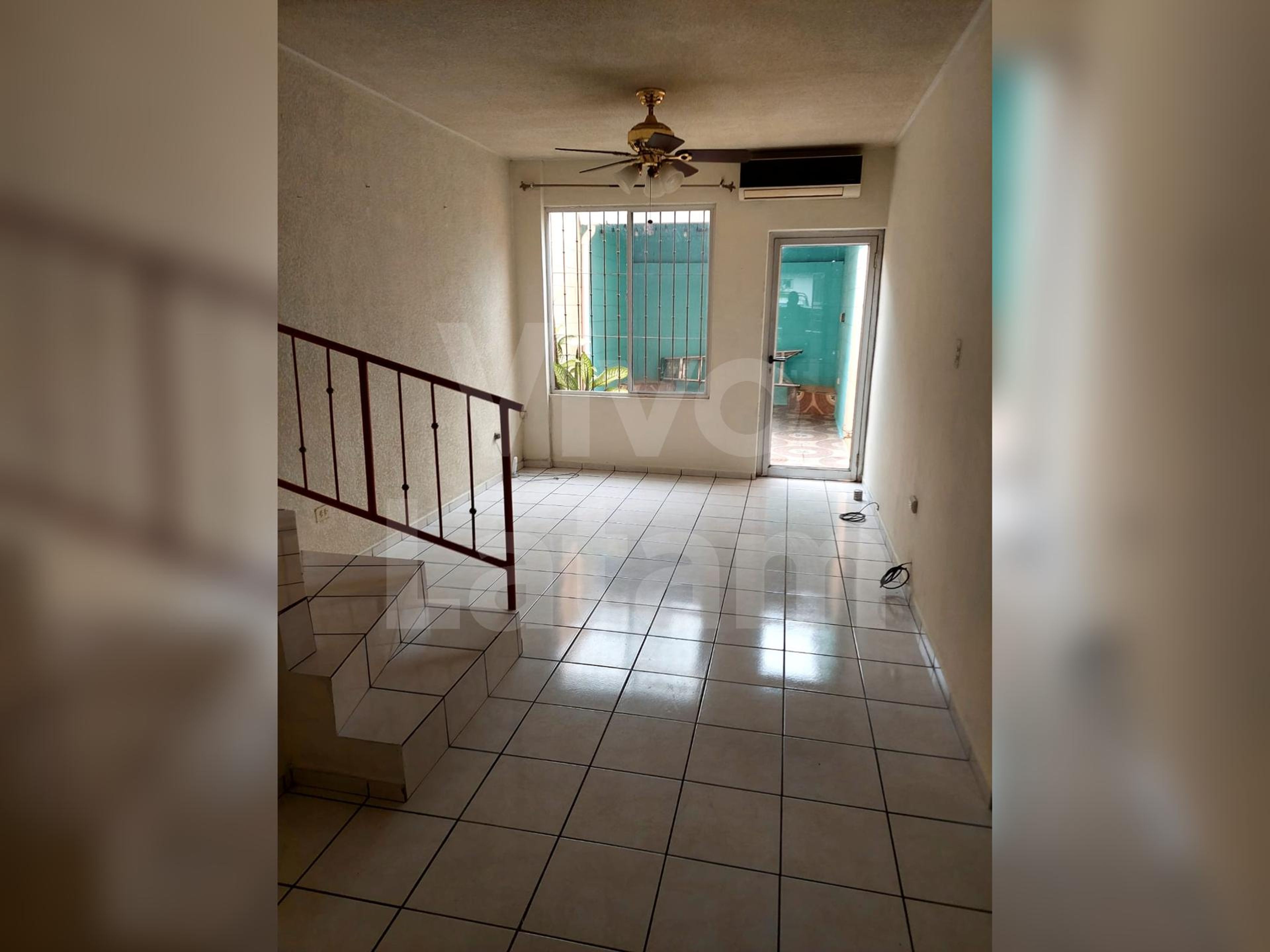Casa en alquiler en Santa Tecla