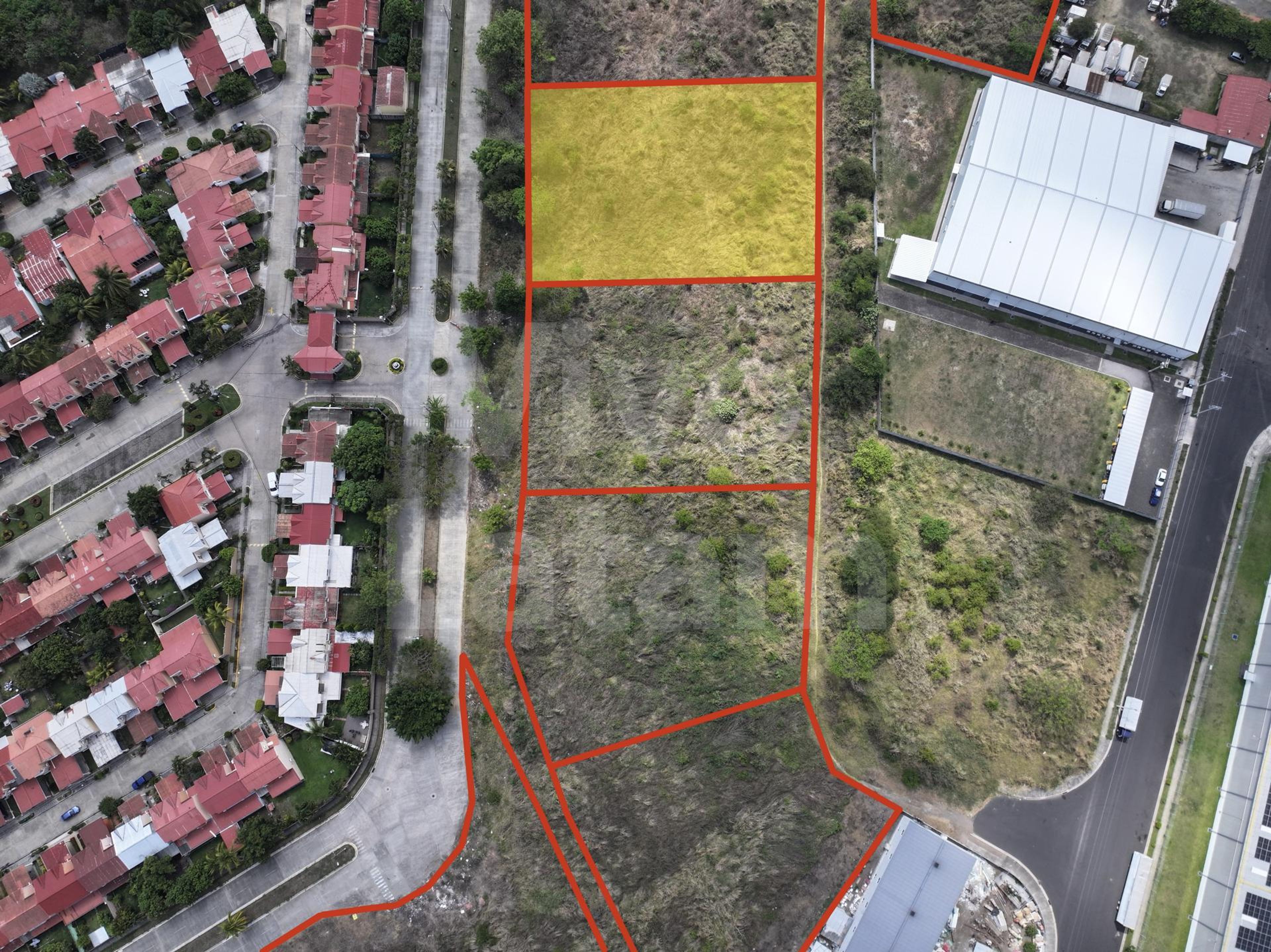 Industrial land for sale in Industrial Intercomplex Park