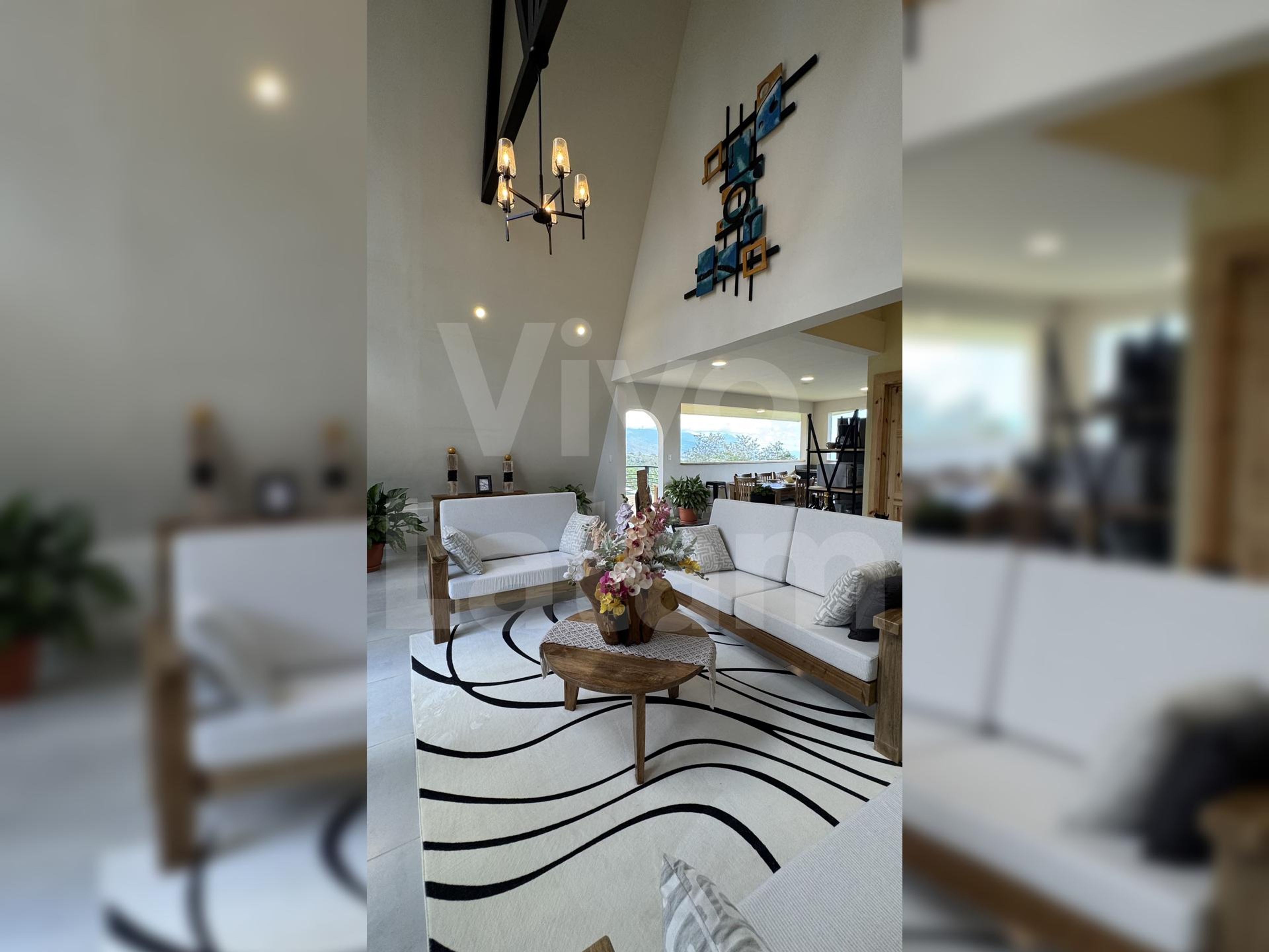 Home for sale in Juayua