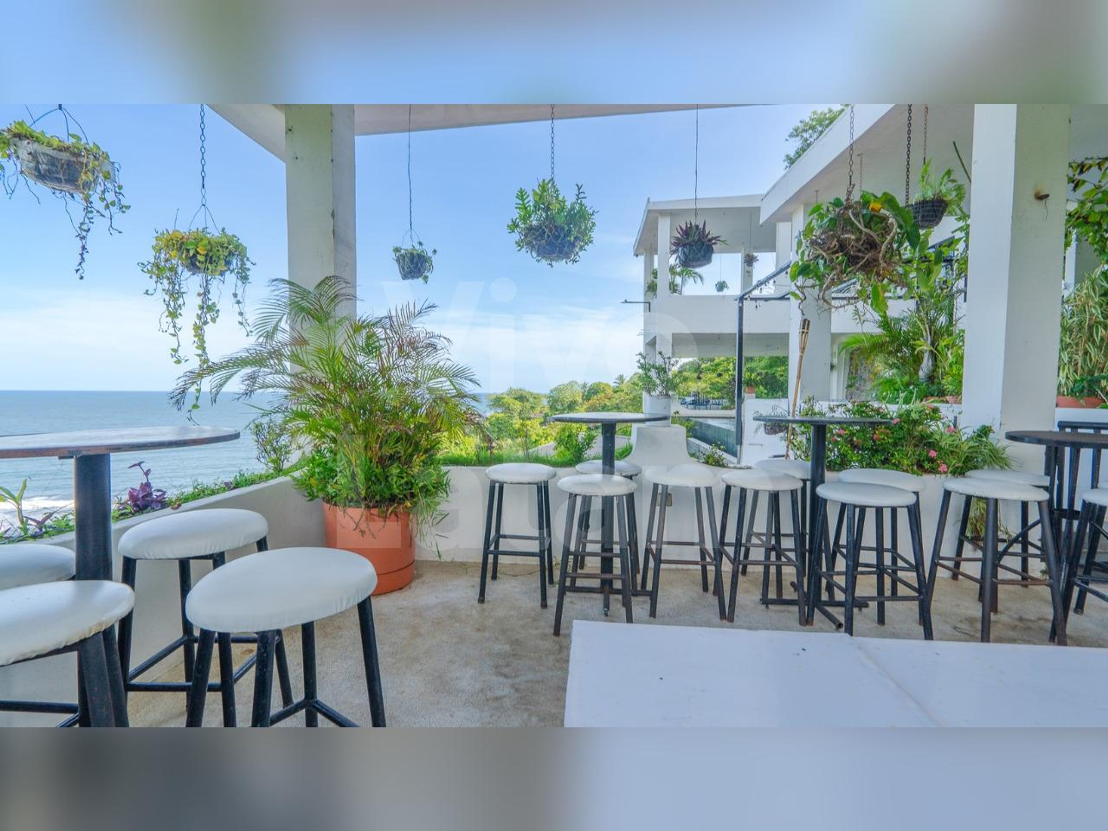 Beach home for sale in Tamanique