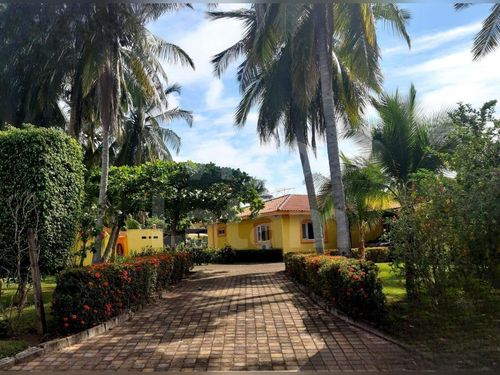 Casa en venta en Acajutla
