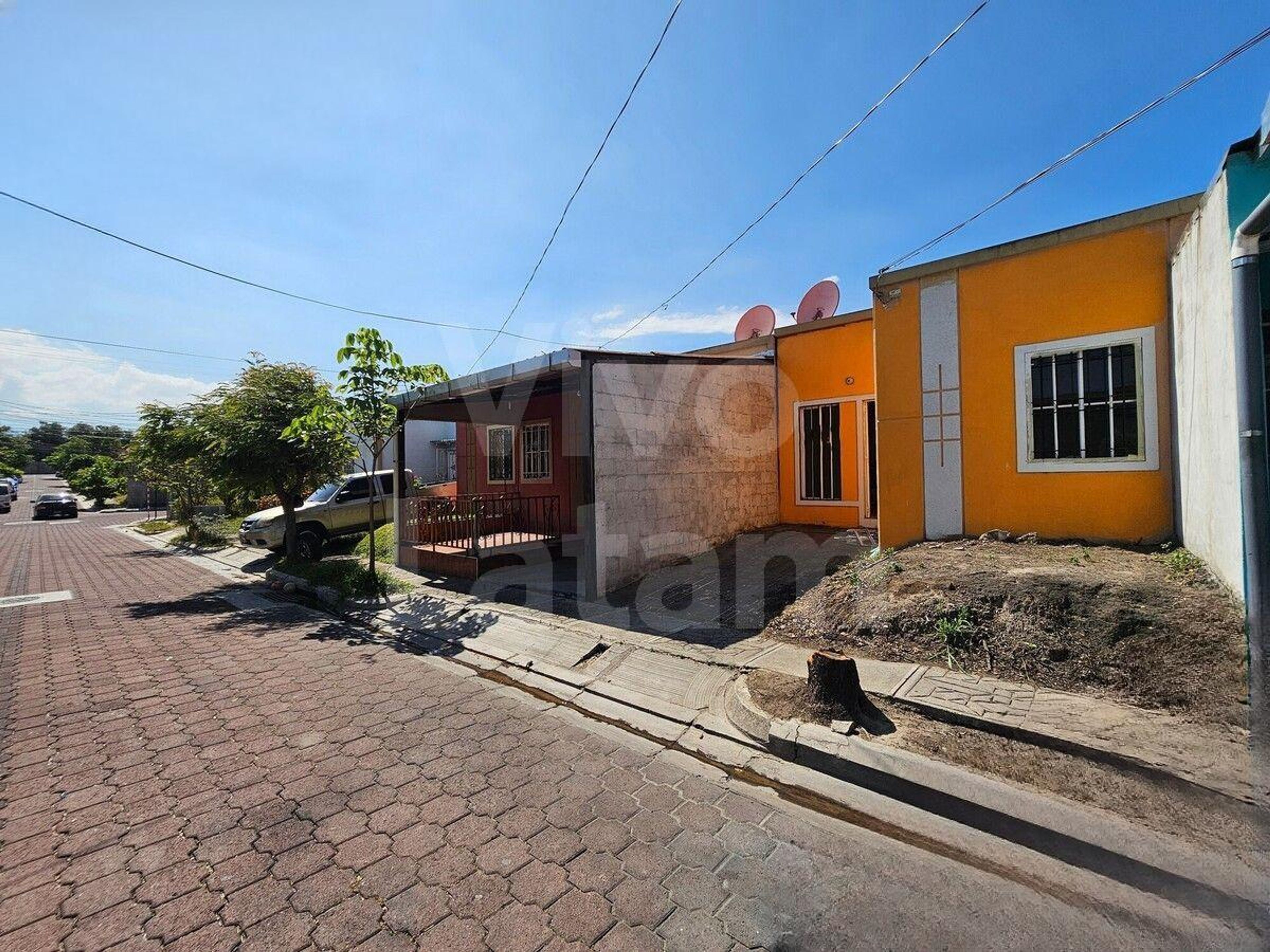 Single family home for sale in Colón