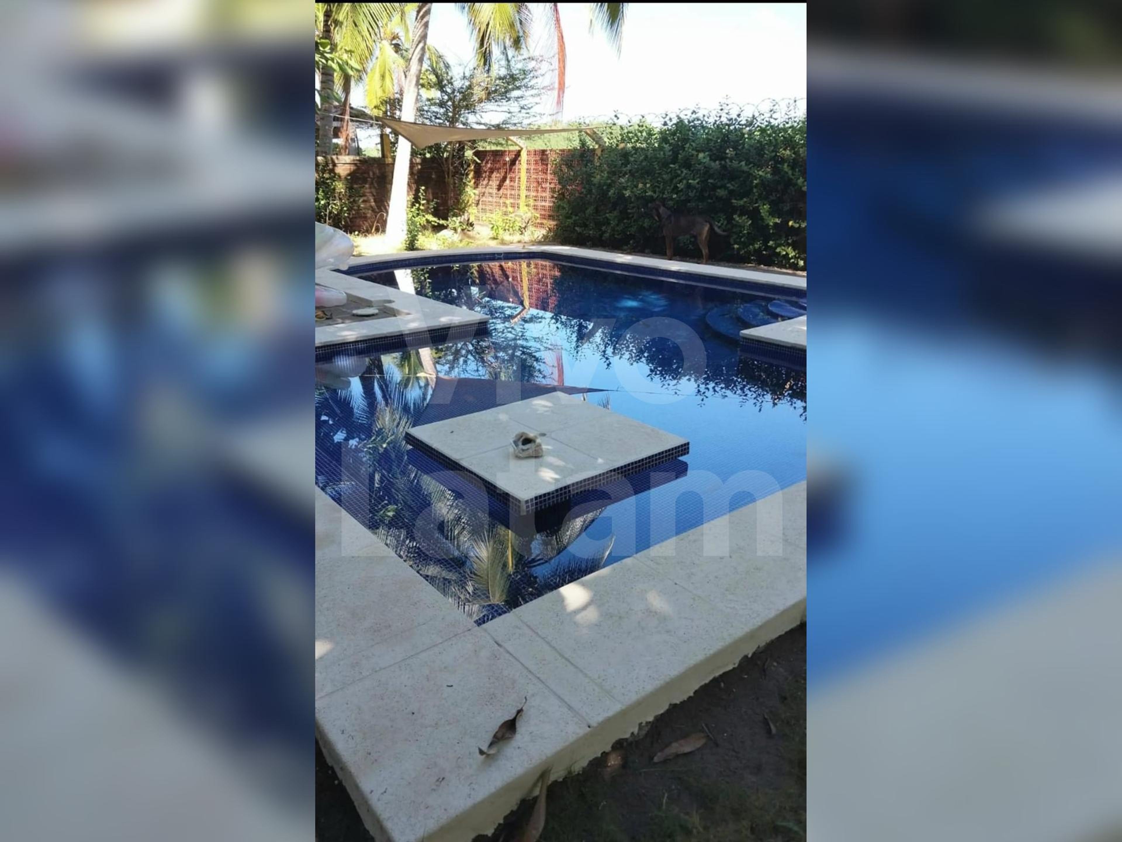 Beach home for sale in Jujutla