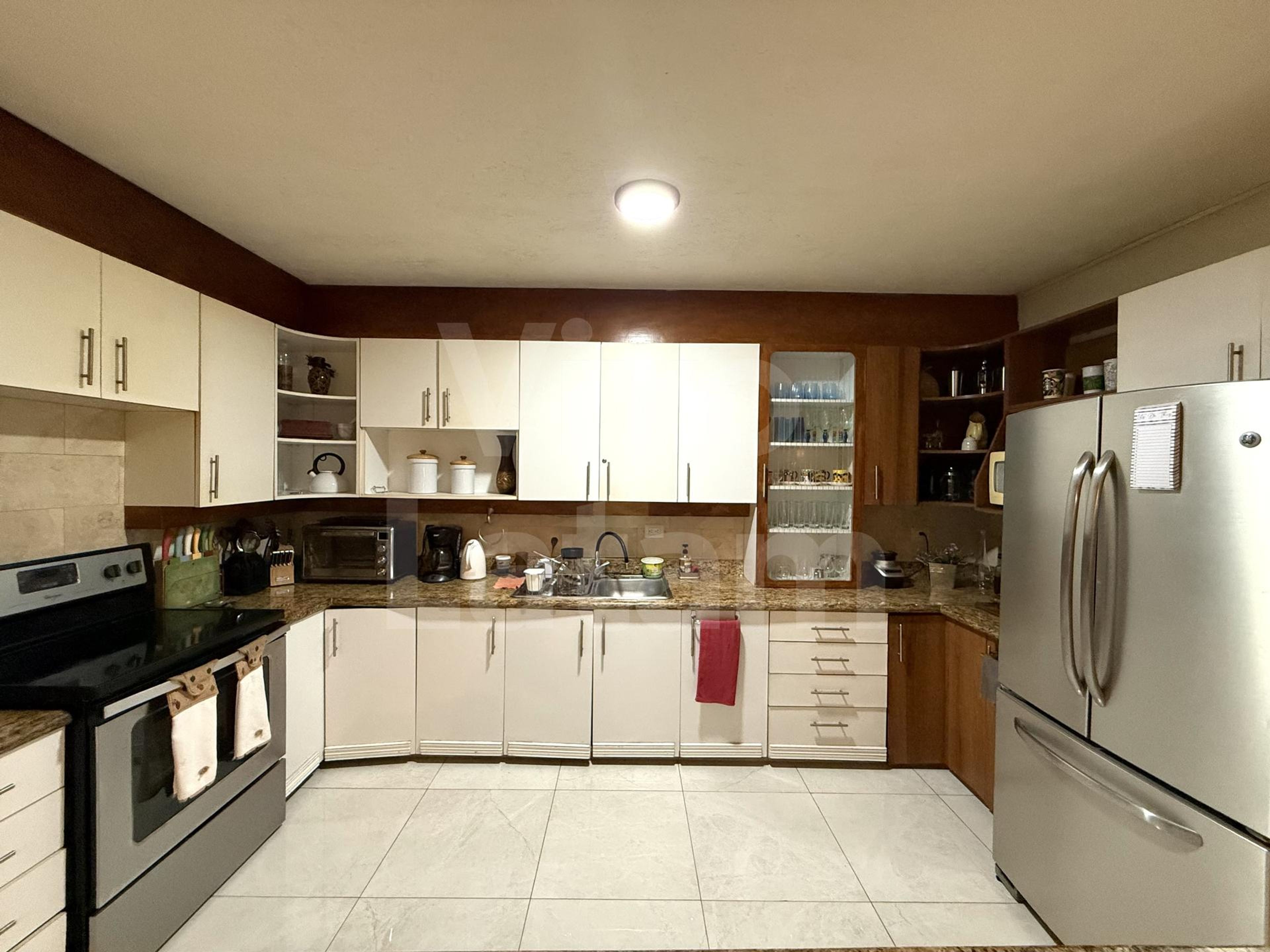 Casa en venta en Residencial Altos de La Cima