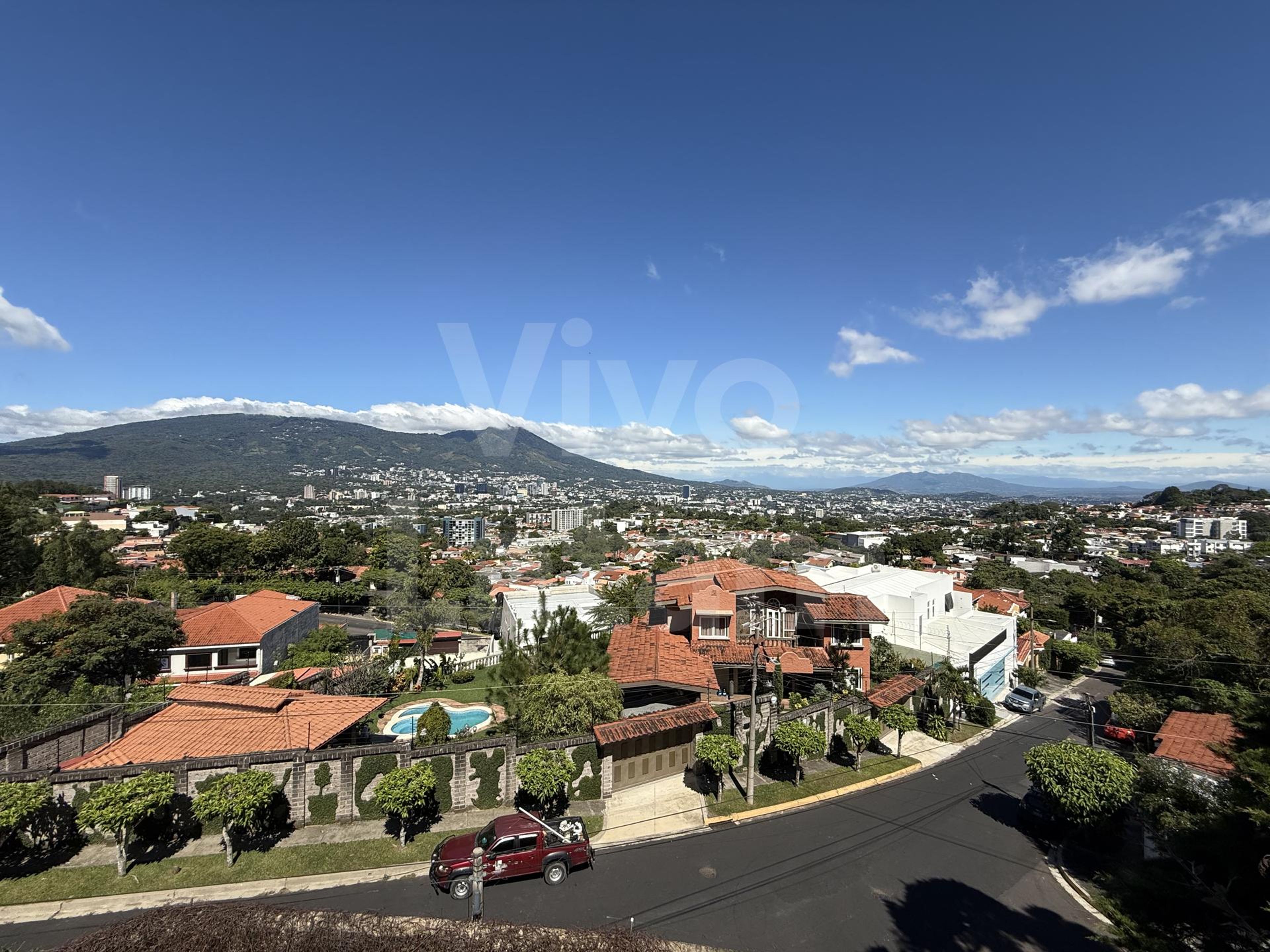 Casa en venta en Residencial Altos de La Cima