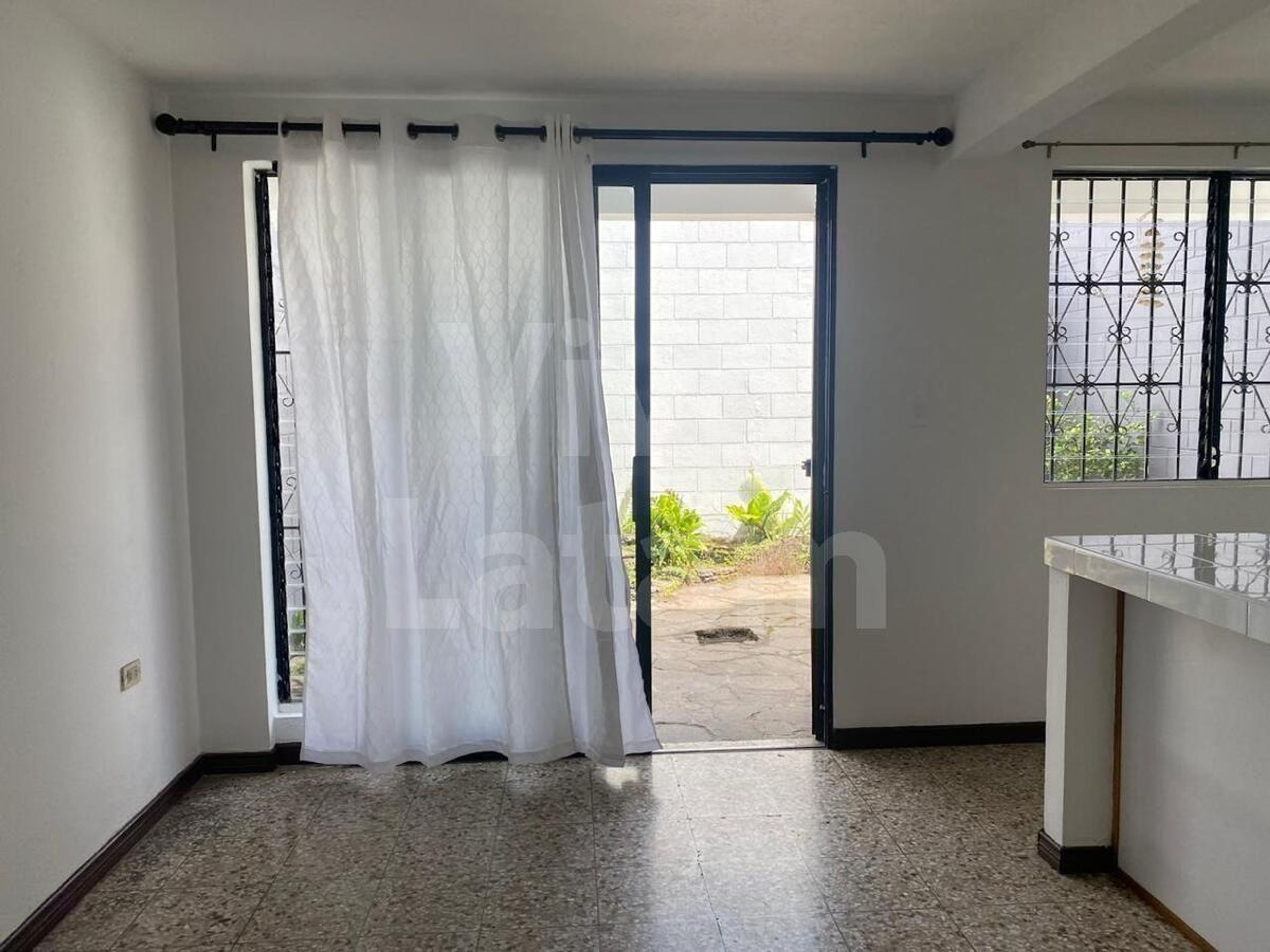 Single family home for rent in Santa Tecla