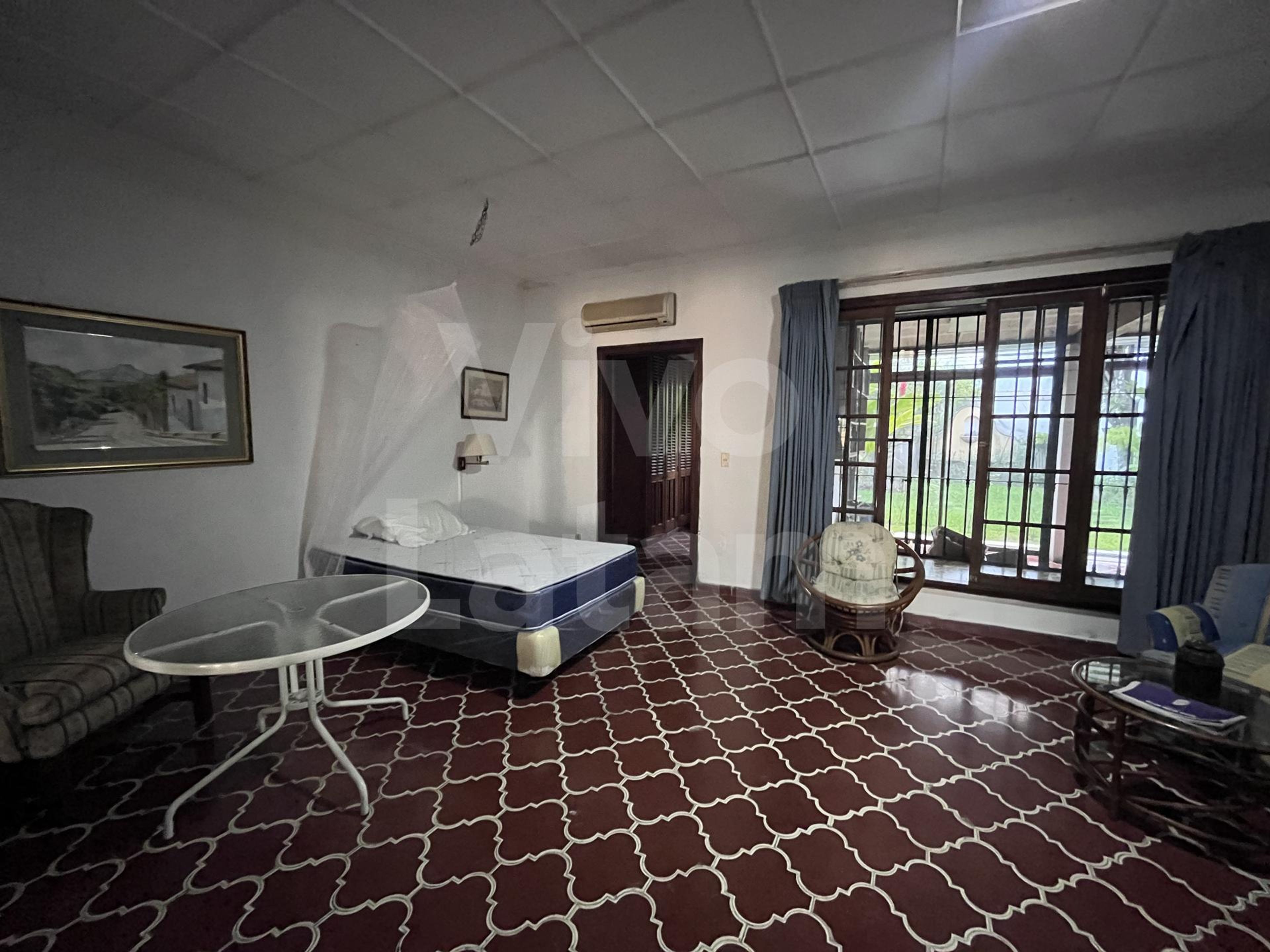 Casa en alquiler en Colonia La Mascota