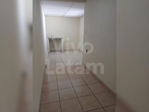 Casa en venta en Santa Tecla