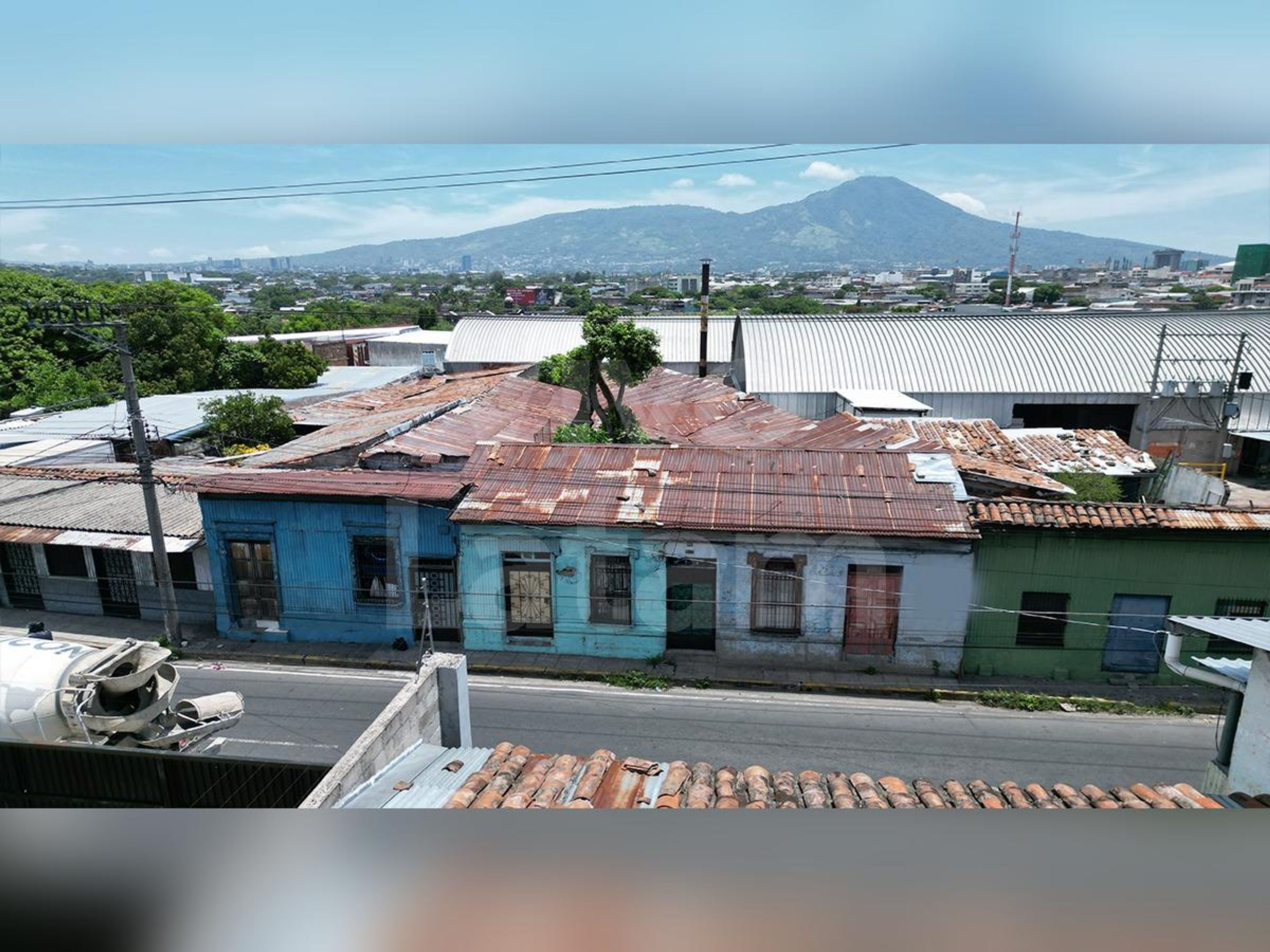 Land for sale in San Salvador