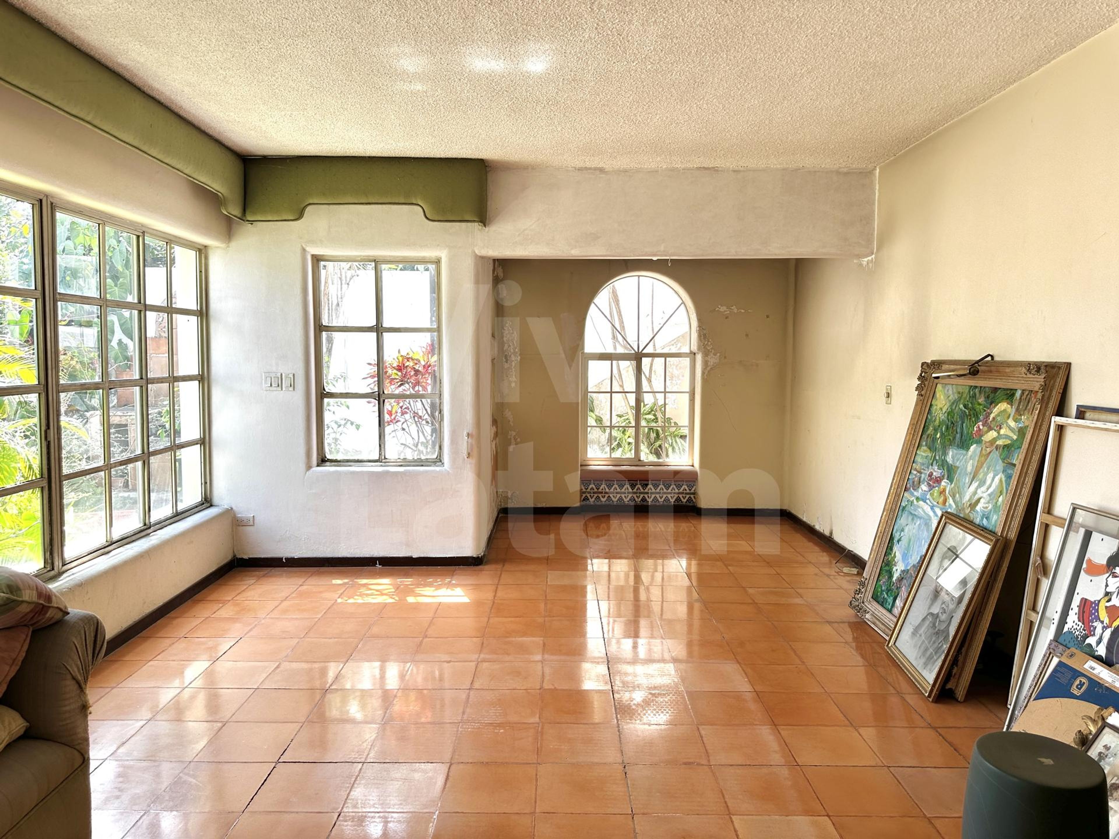 Casa en alquiler en Colonia Escalón
