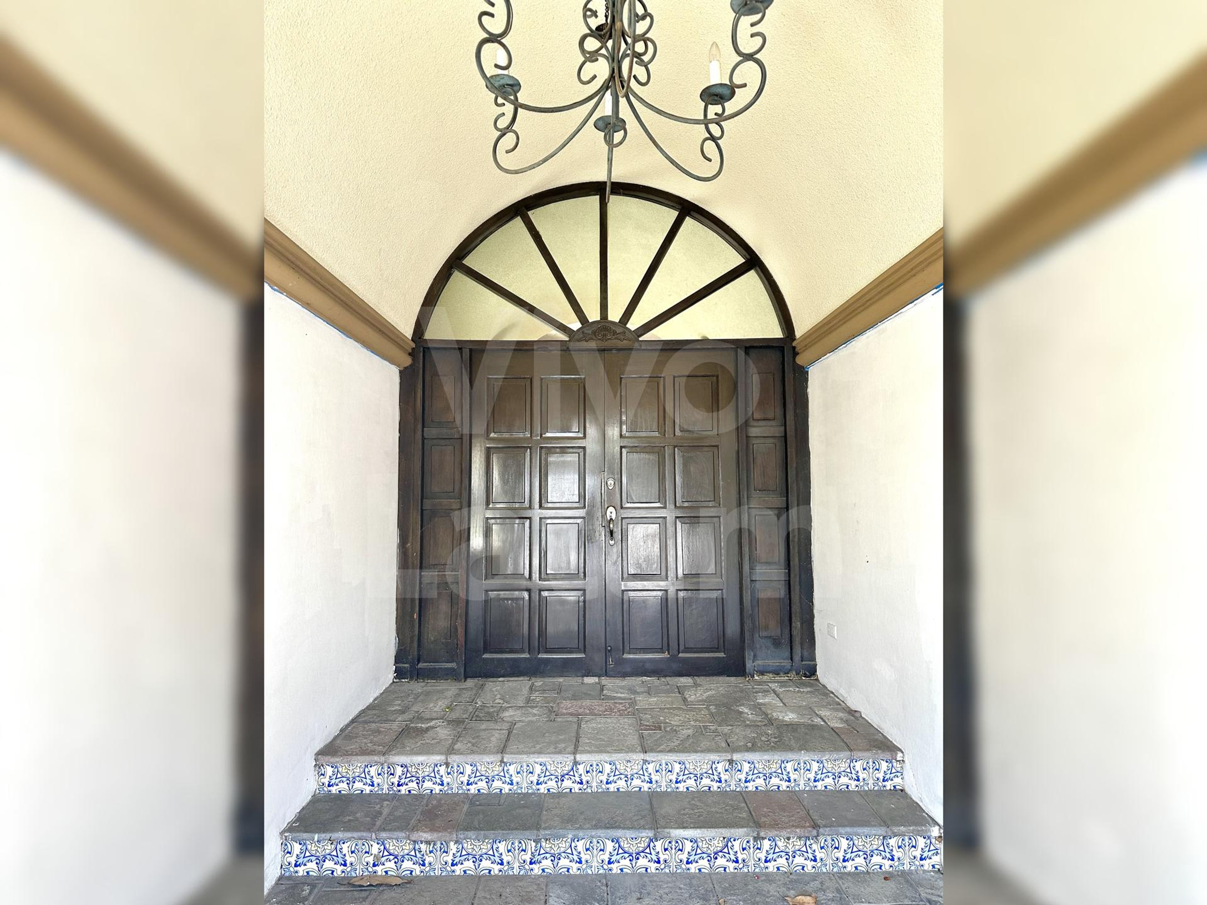 Casa en alquiler en Colonia Escalón