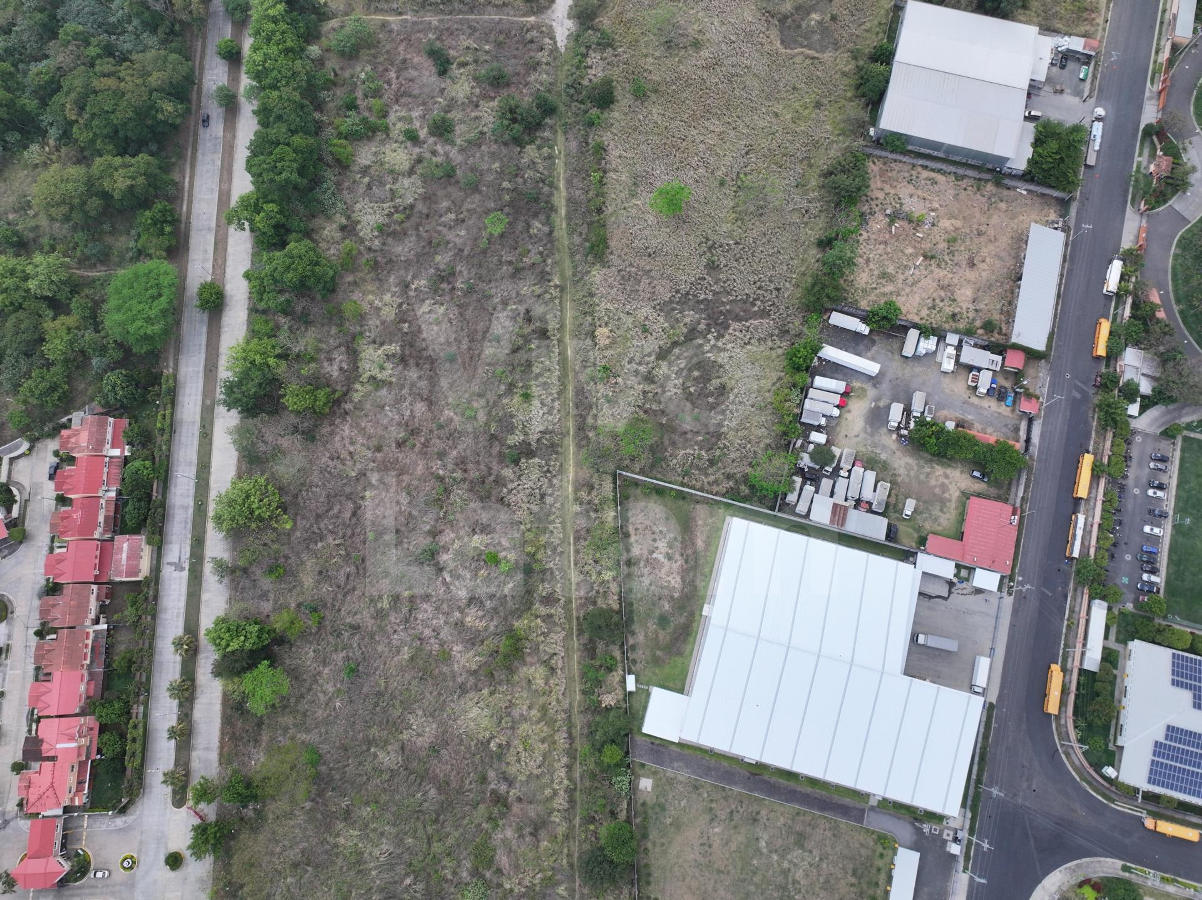 Industrial land for sale in Industrial Intercomplex Park