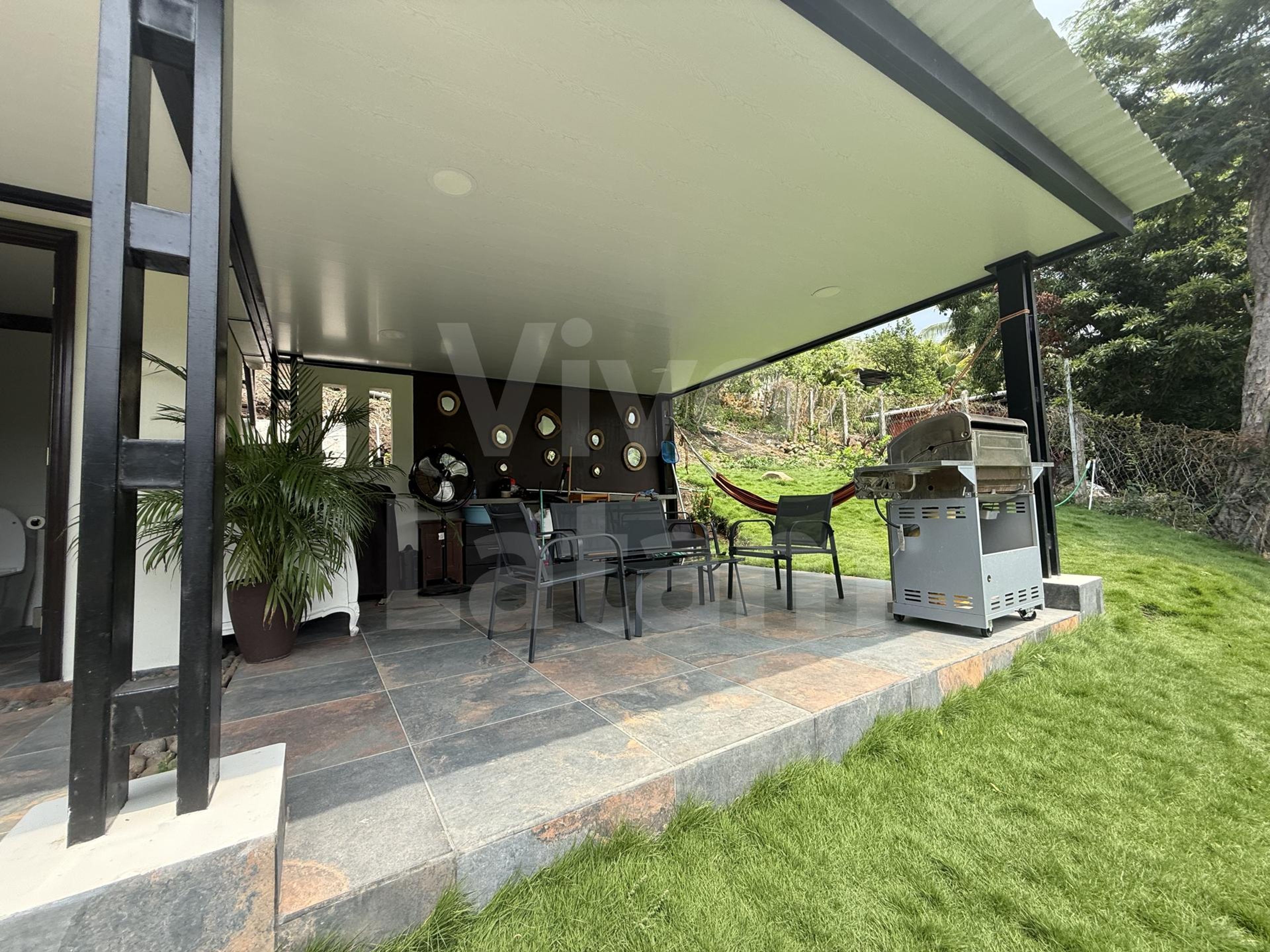 Beach home for sale in Chiltiupán