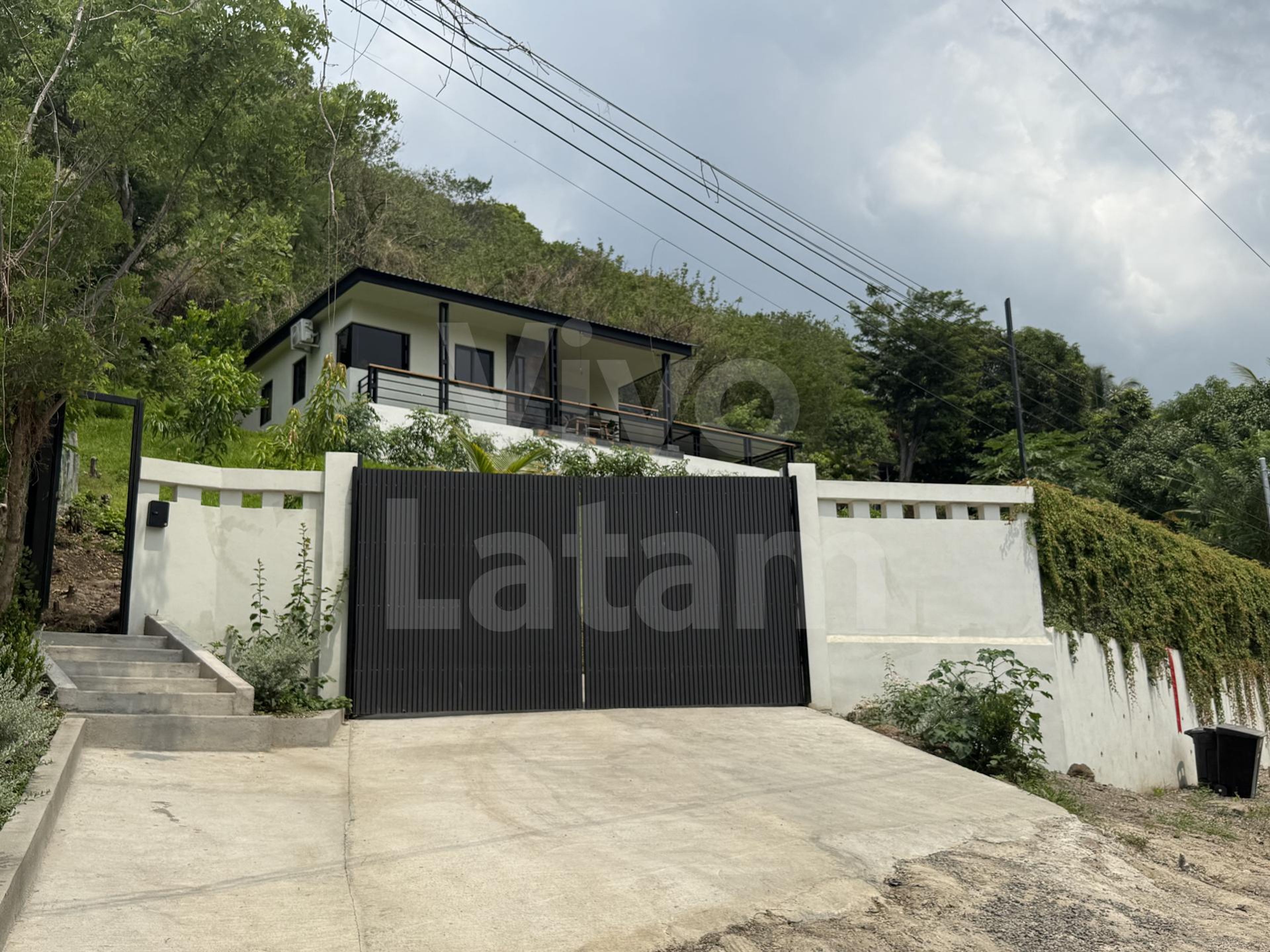 Beach home for sale in Chiltiupán