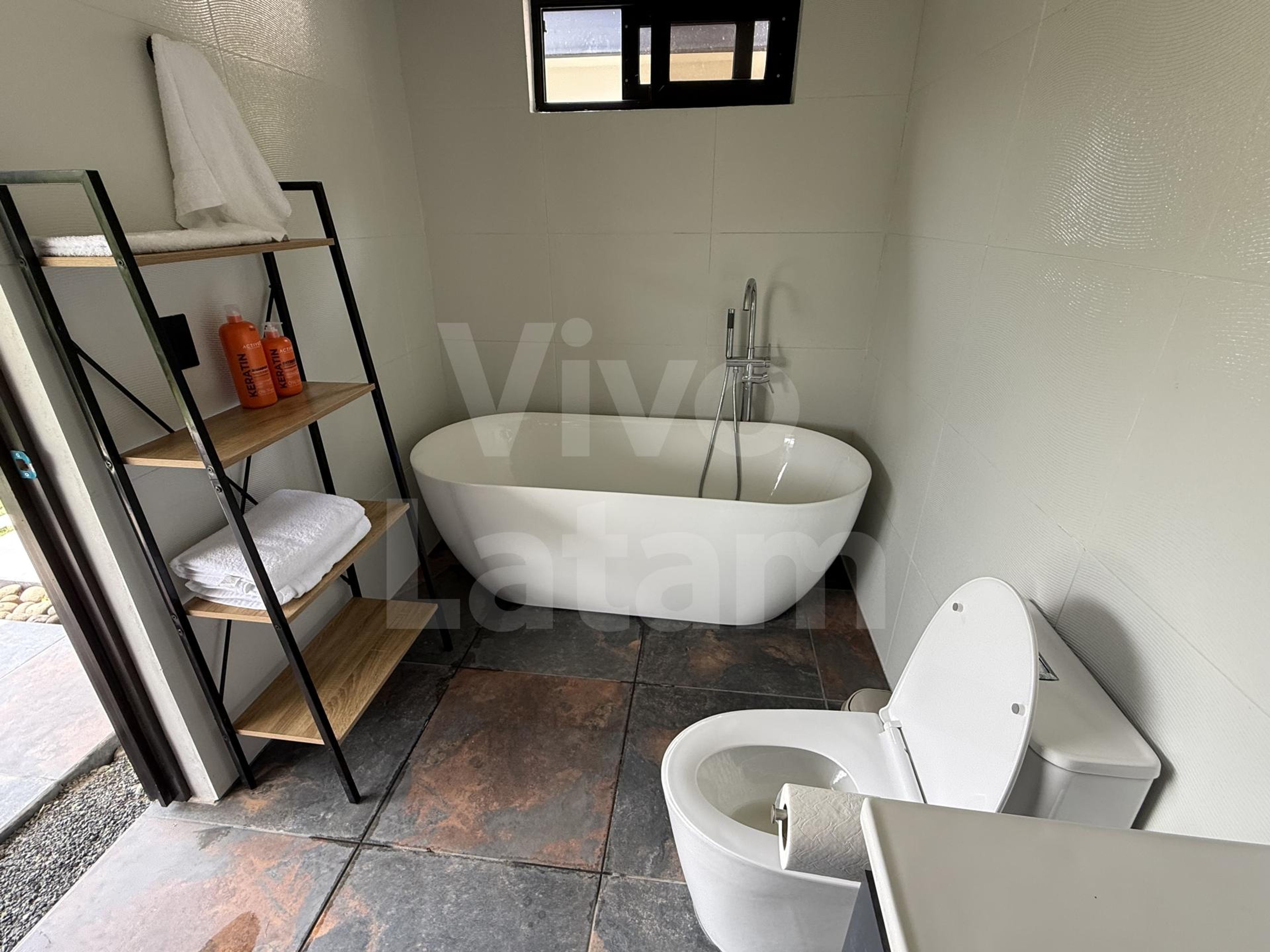 Beach home for sale in Chiltiupán